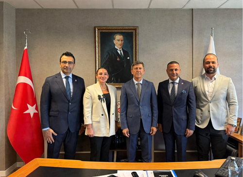  İstanbul Gümrük ve Dış Ticaret Bölge Müdürümüz Sayın Enver KÖK'ü makamında ziyaret ettik.